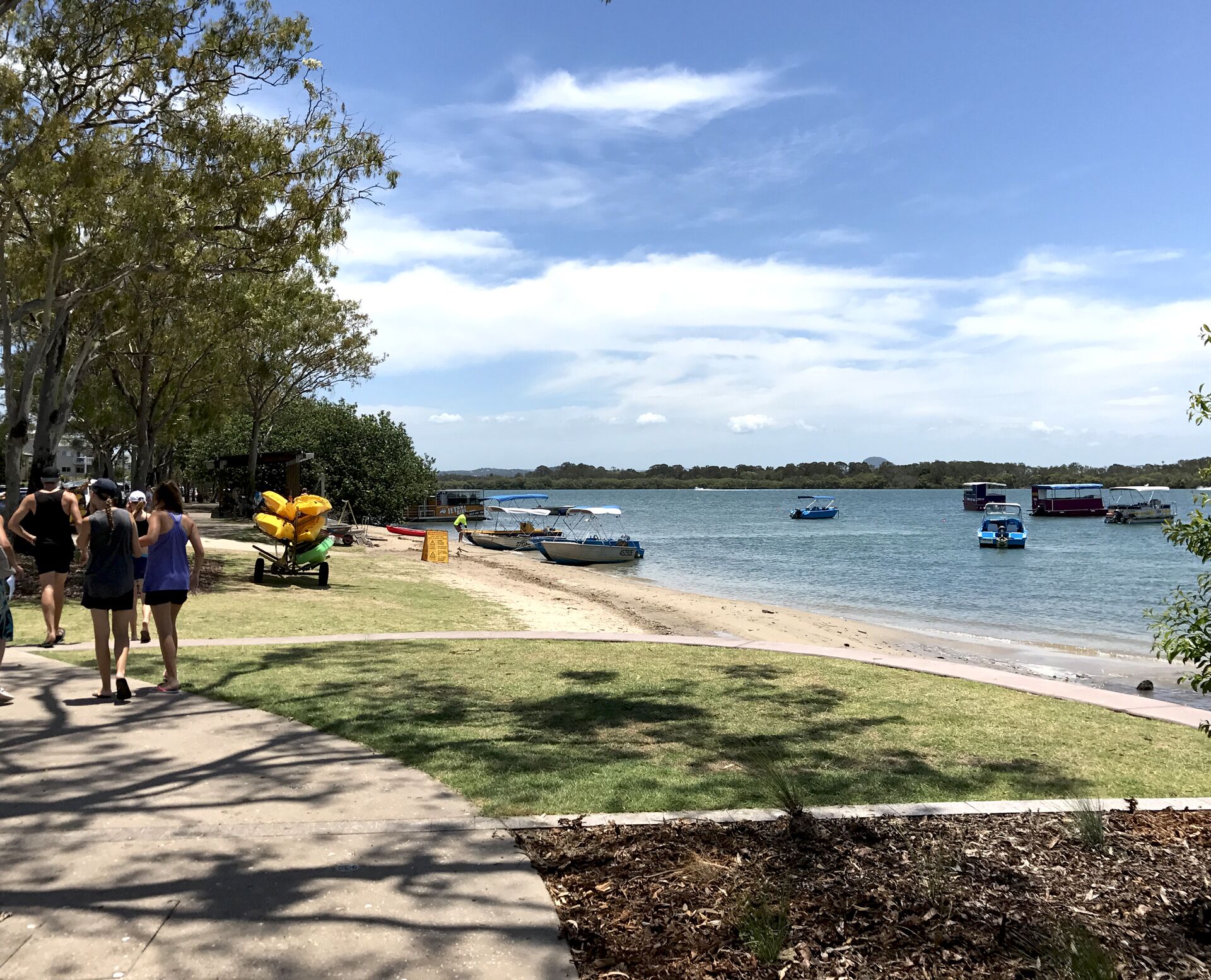 The Artist Studio - secluded hideaway perfect for couples getaway and family fun