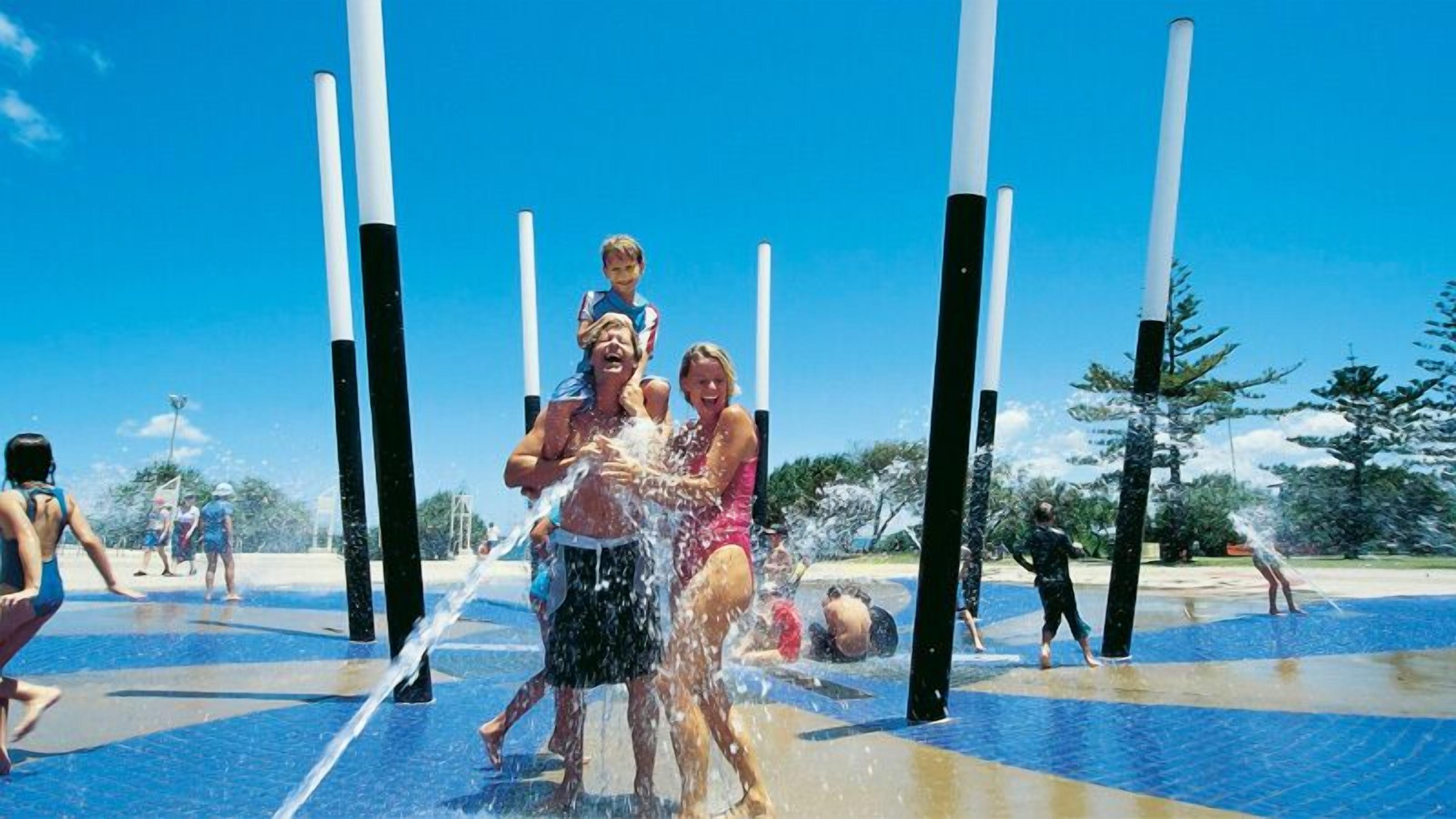 The Artist Studio - secluded hideaway perfect for couples getaway and family fun