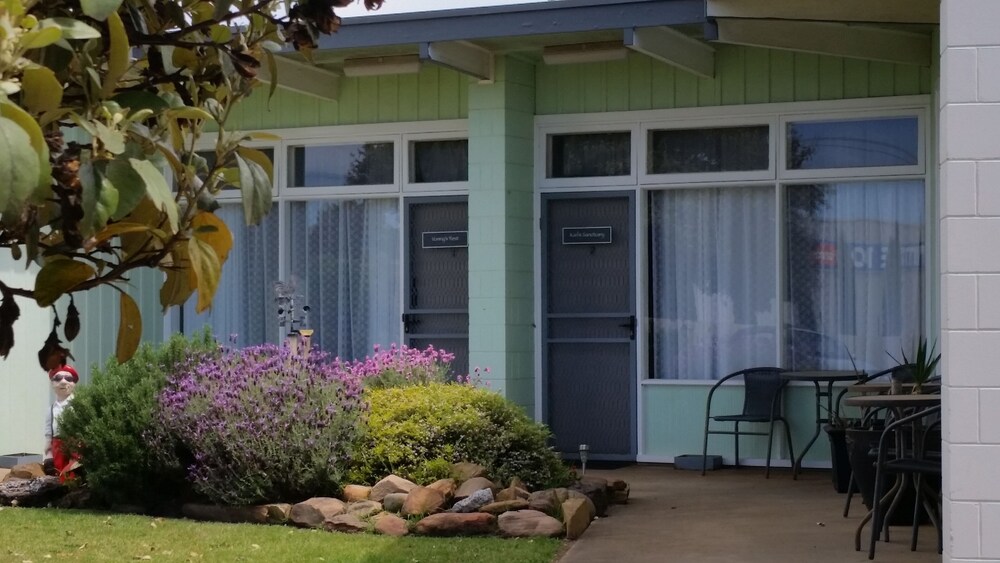 Kangaroo Island Vonny's Rest Rooms, Reviews & Deals