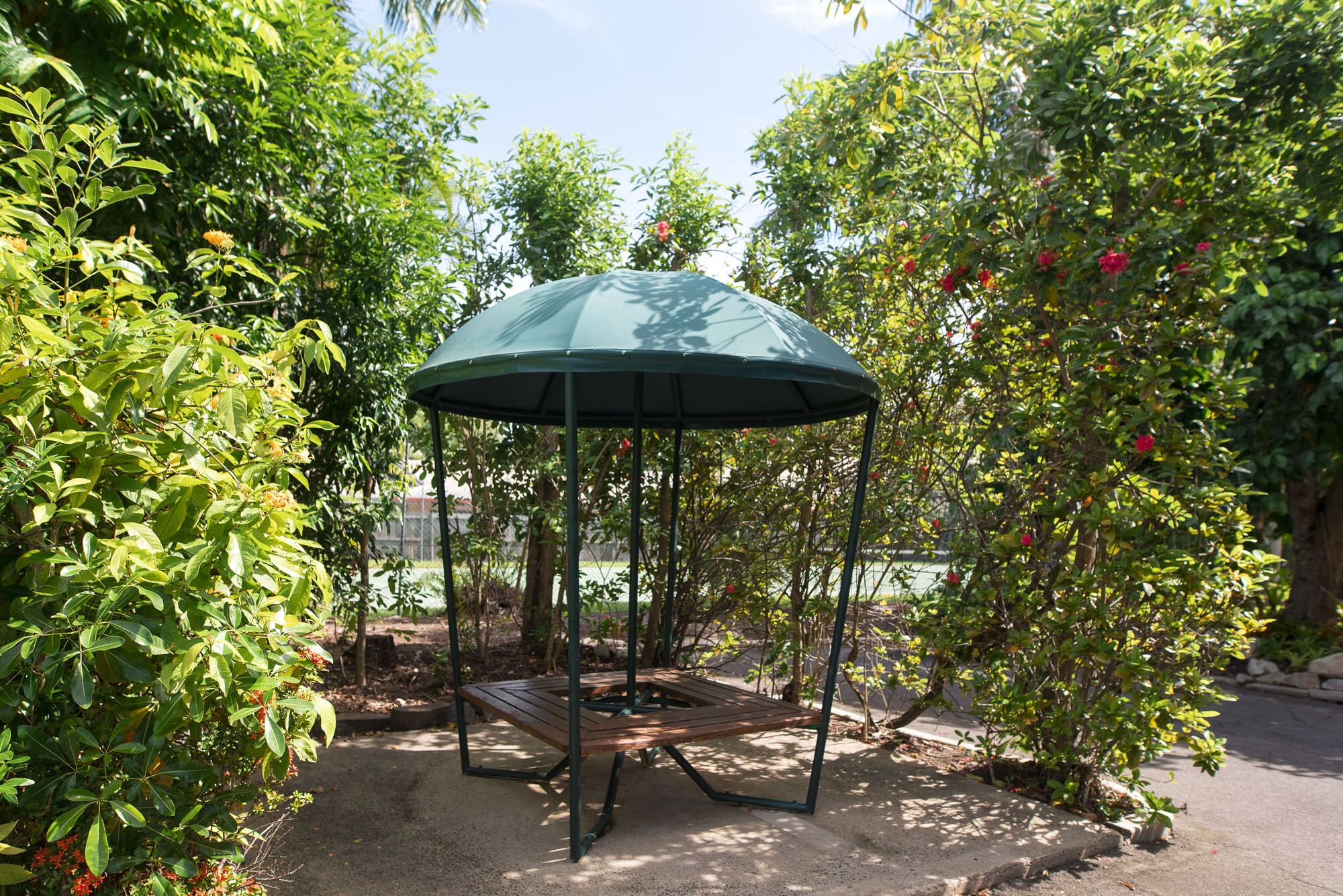 Mango tree private apartments N18