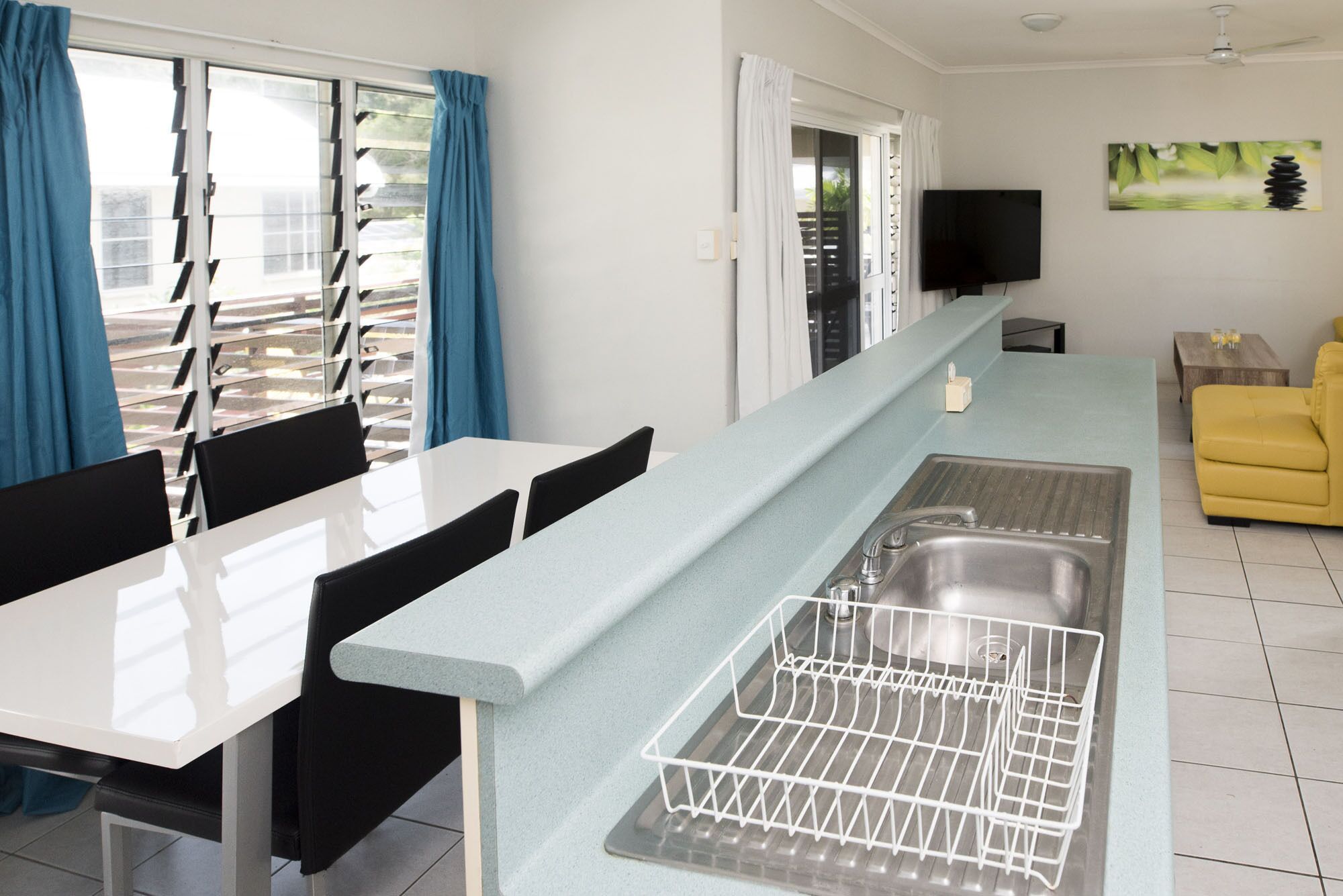 Mango tree private apartments N18