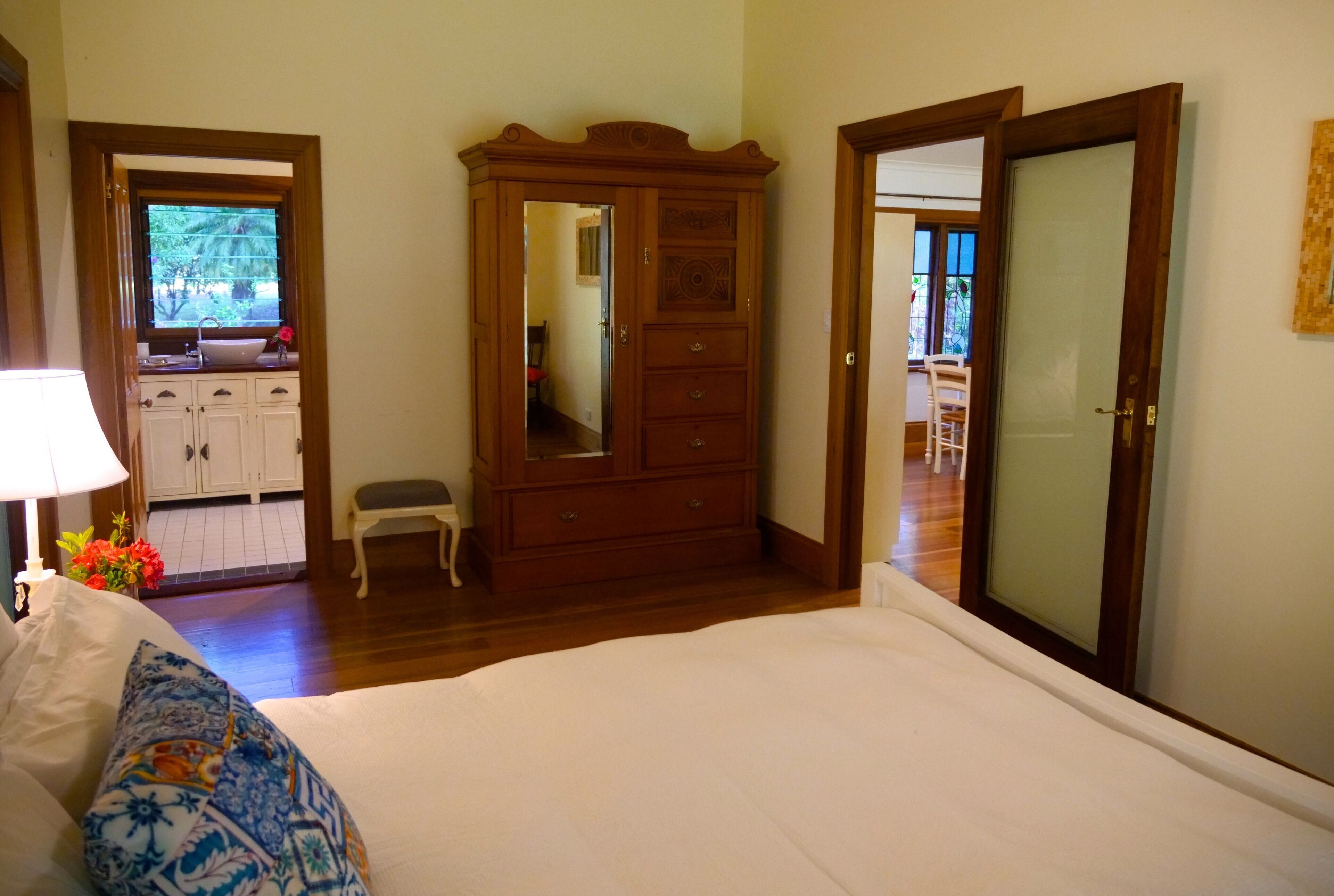 Easy Street Retreat - River Cottage