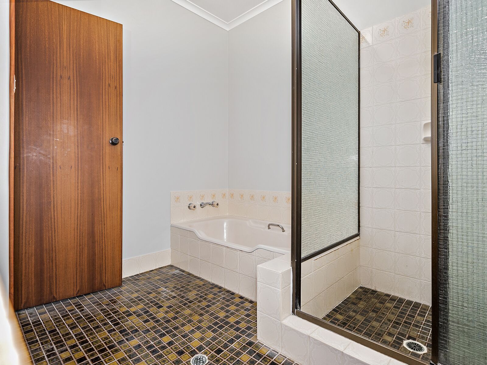 Lovely Central Townhouse