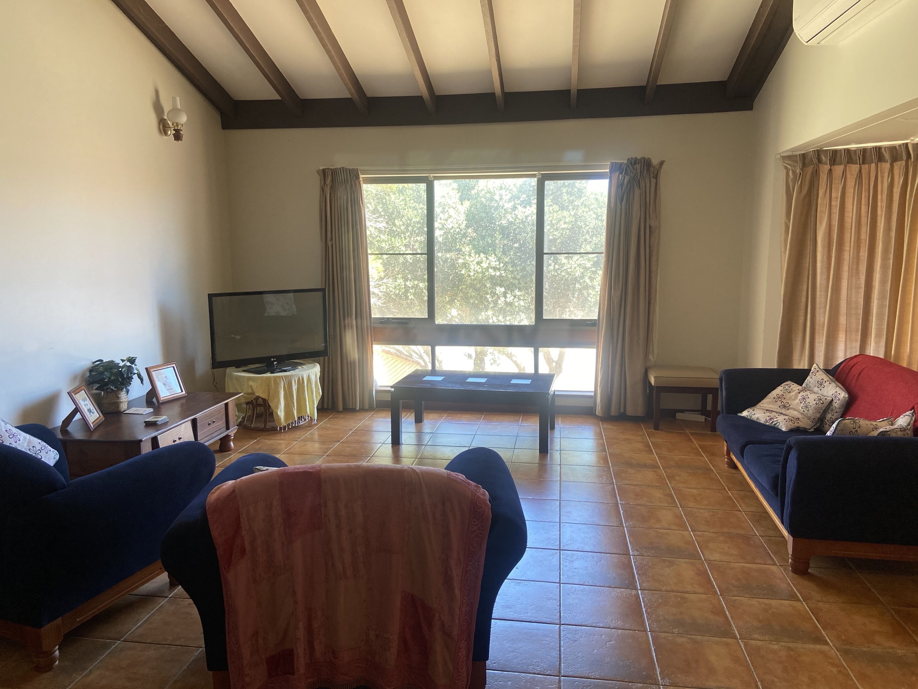 Lovely Central Townhouse