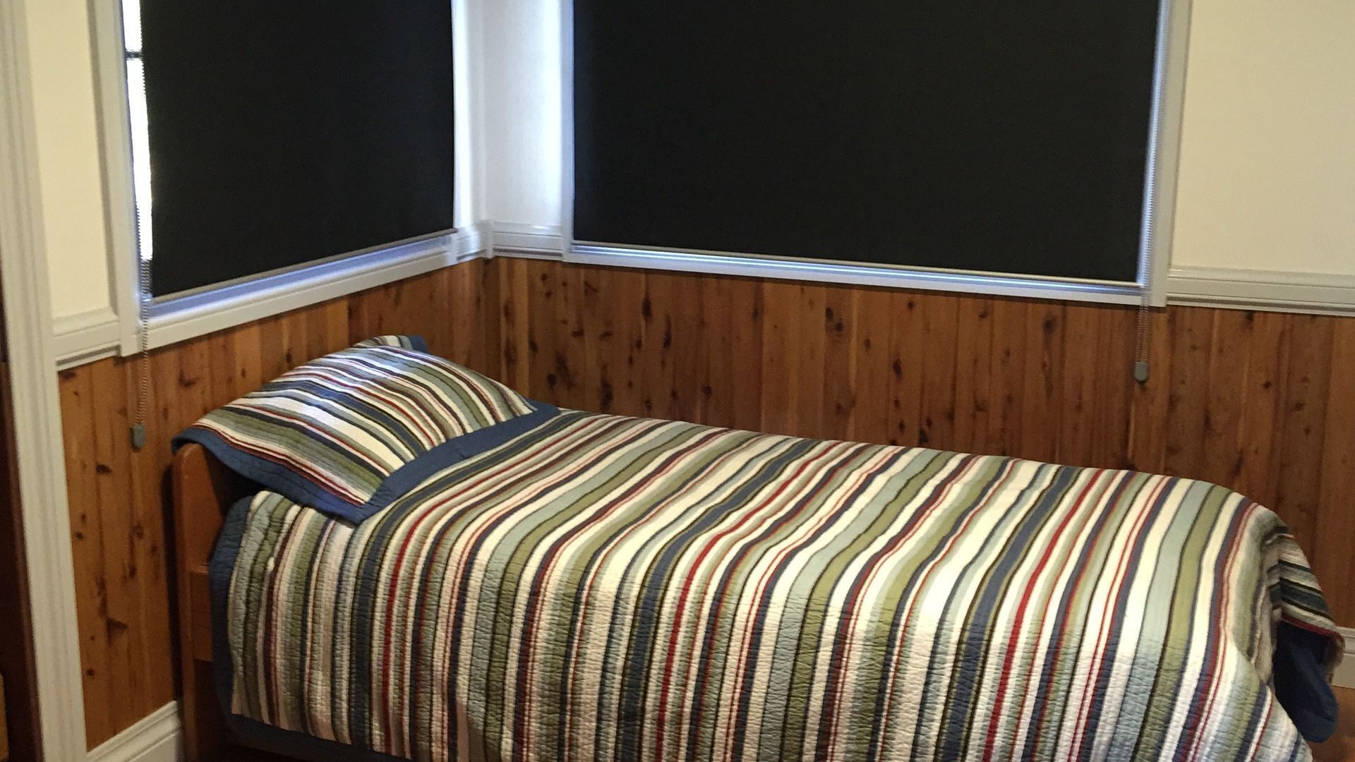 Pechey Homestead Farmstay - Jacaranda Cottage