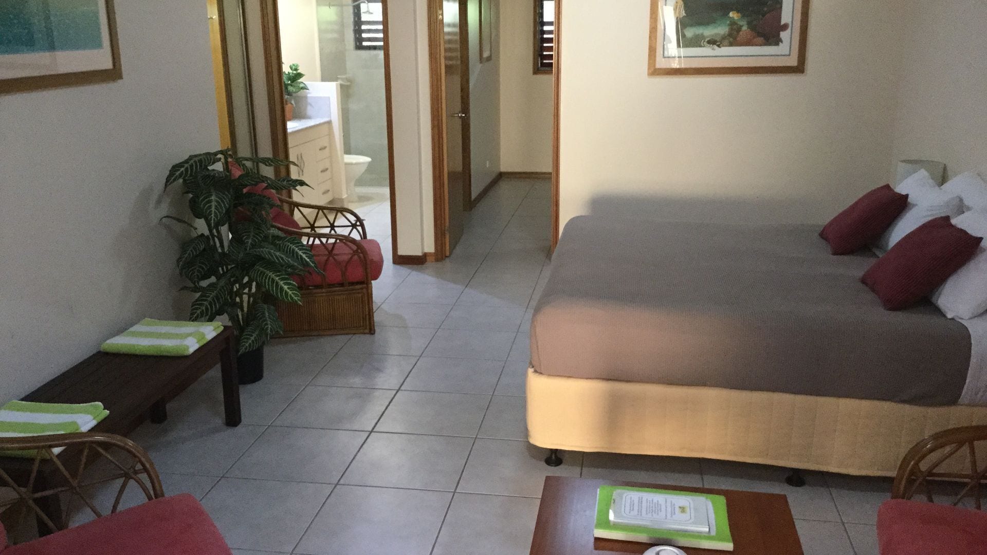 Taihoa on South Mission Unit 4 - Adults Only