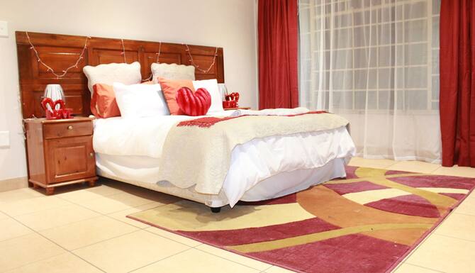 Cinematic Guest House Where Your Stay Makes You Feel Like A Star 2020 Room Prices 187 Deals Reviews Expedia