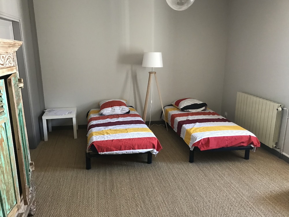 Ile de Ré house rental, 5 bedrooms, swimming pool La Noue Vrbo