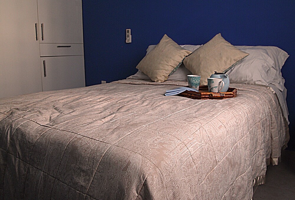Beautiful Cozy House. Home away home