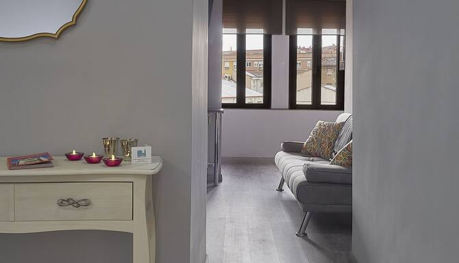 Entrevias レオンの宿泊施設と別のアパート 口コミ 部屋写真 料金 お得情報 エクスペディア Entrevias レオンの宿泊施設と別のアパート 口コミ 部屋写真 料金 お得情報 エクスペディア