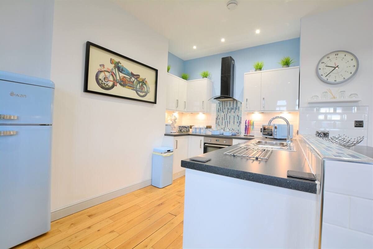 リンカーンシティの中心部にある豪華な2ベッドルームの広々としたアパートメント 口コミ 部屋写真 料金 お得情報 エクスペディア リンカーンシティの中心部にある豪華な2ベッドルームの広々としたアパートメント 口コミ 部屋写真 料金 お得情報 エクスペディア