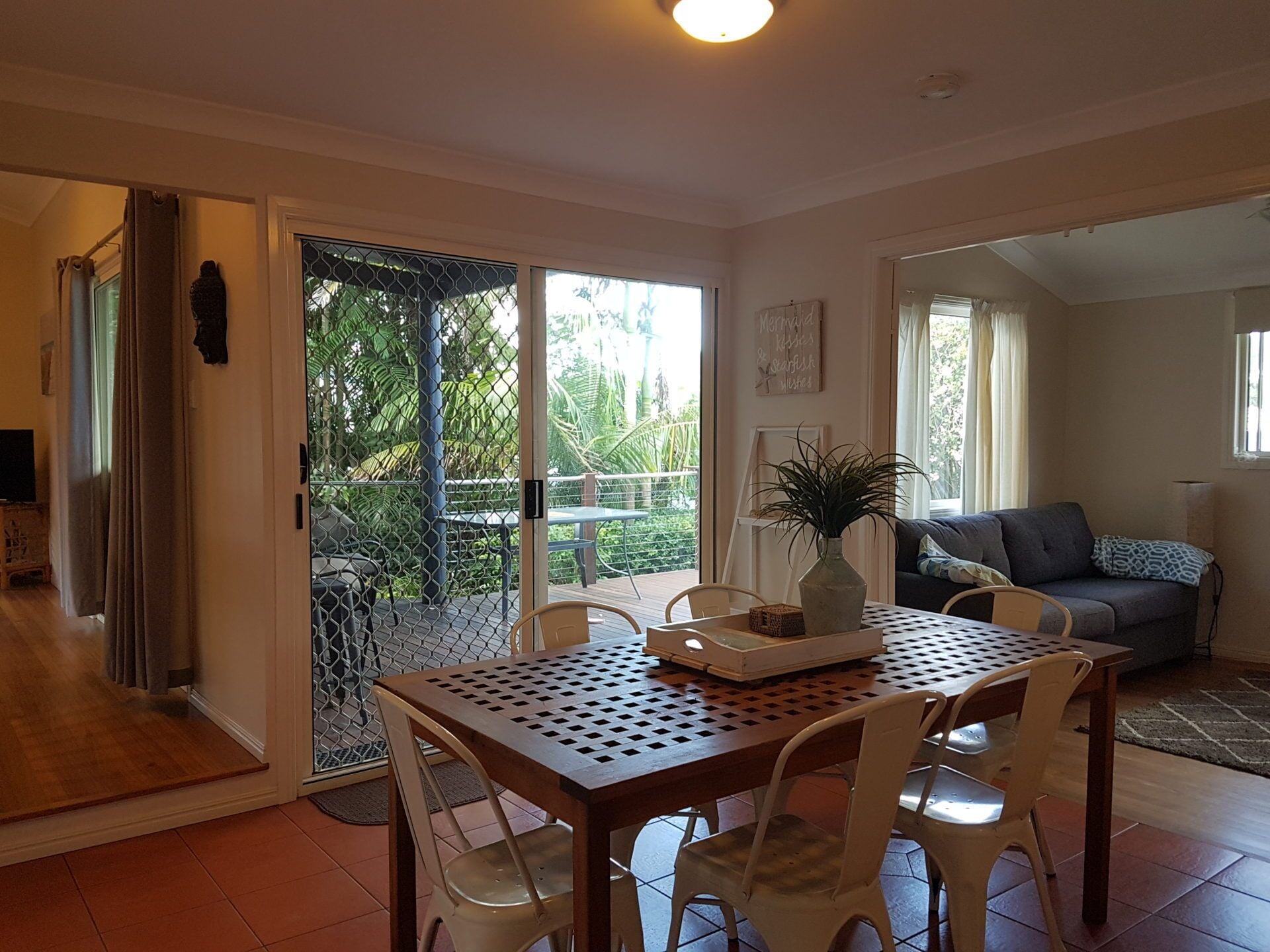 8 Hakea Place - Family Home on a Quiet Street, Close to Beach & Shops, Pet Friendly