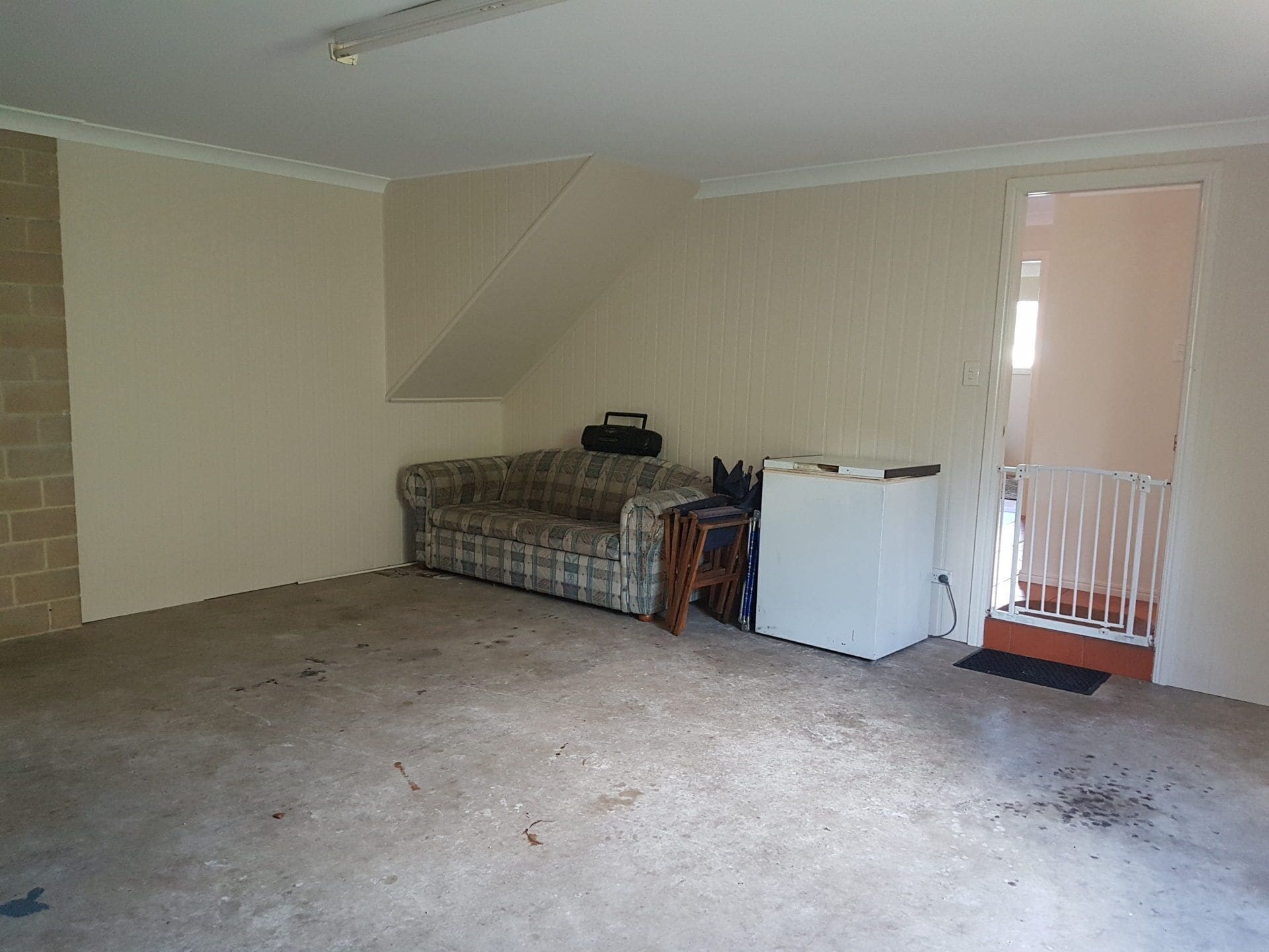 8 Hakea Place - Family Home on a Quiet Street, Close to Beach & Shops, Pet Friendly