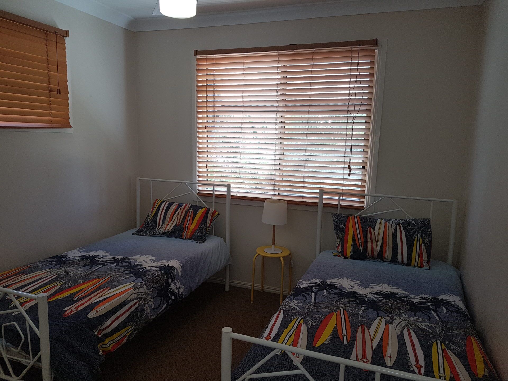 8 Hakea Place - Family Home on a Quiet Street, Close to Beach & Shops, Pet Friendly