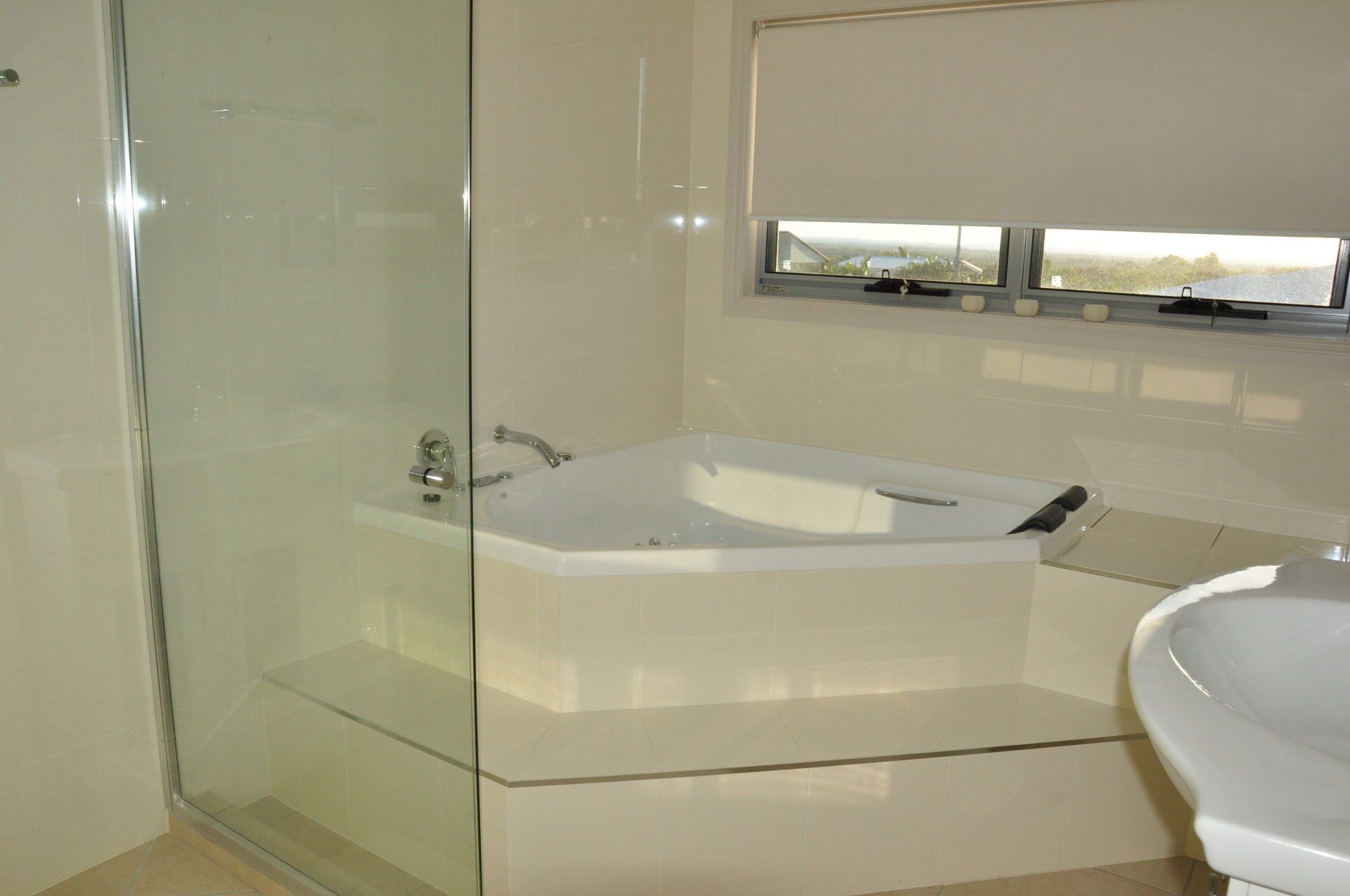 21 Tingira Close - Family Home in a Quiet Street Enjoying Ocean Views