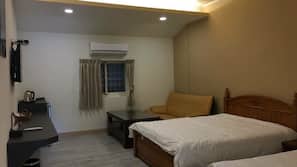 Down comforters, desk, blackout drapes, free WiFi