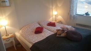 Blackout drapes, free WiFi, linens