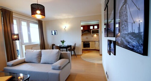 Hotels Near Murale Gdansk Zaspa Zaspa Find Cheap 36 Hotel - 