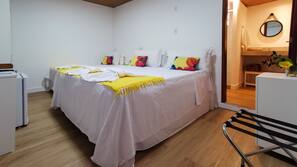 In-room safe, free WiFi, bed sheets