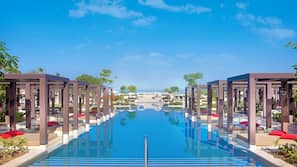 2 outdoor pools, free pool cabanas, pool umbrellas