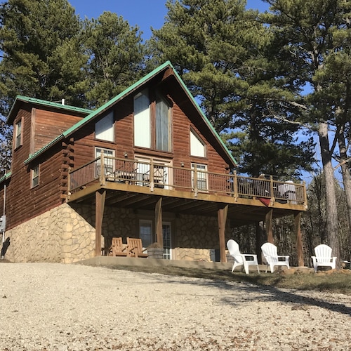 Seeking R&R or Adventure, 3hills Cabin has it All! in Rolla, United States