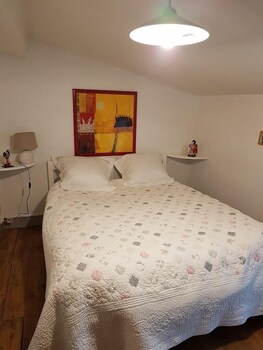 La Maison Du Pradau Chambre Chez L Habitant Condom Room