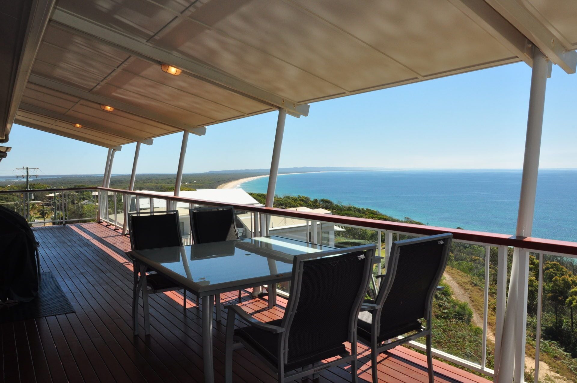 77 Cooloola Drive-rainbow Beach