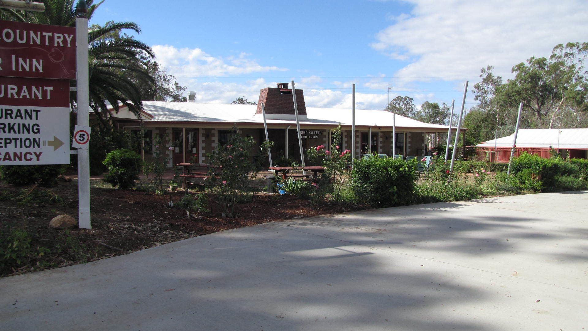 Copper Country Motor Inn & Restaurant