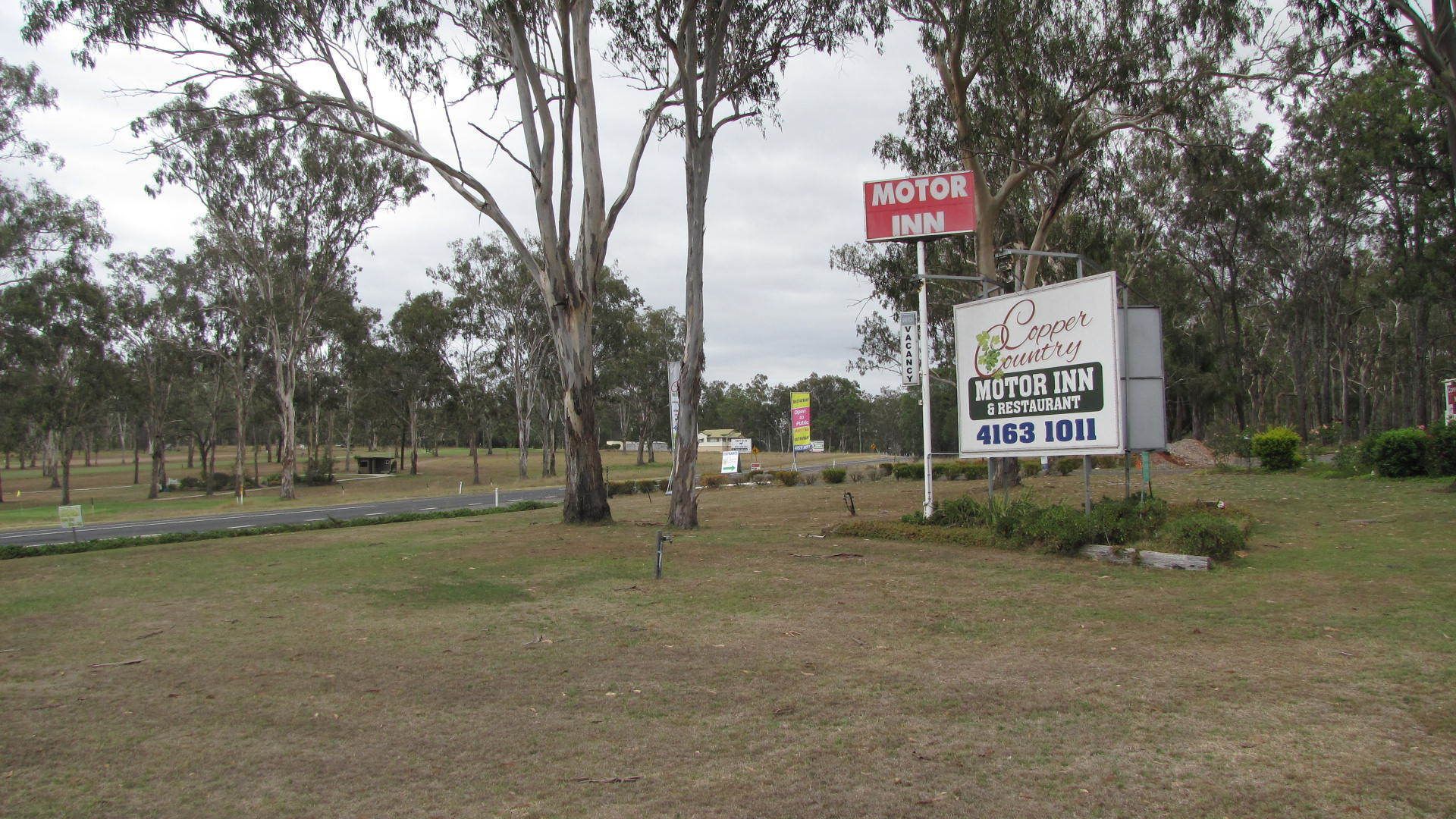 Copper Country Motor Inn & Restaurant