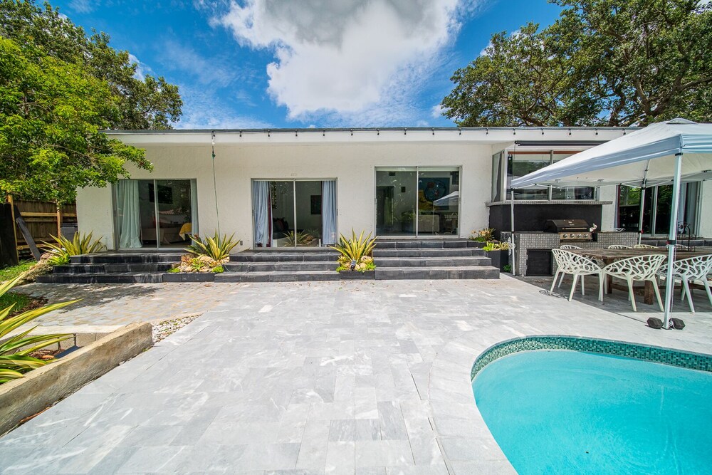 Art Nango tropical pool side retreat.