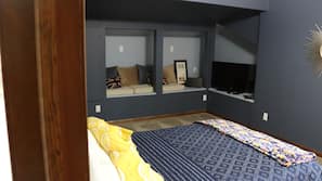 4 bedrooms, Internet, bed sheets