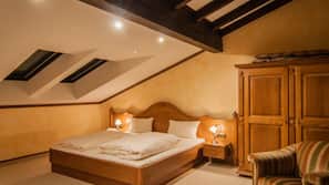 Minibar, in-room safe, desk, soundproofing