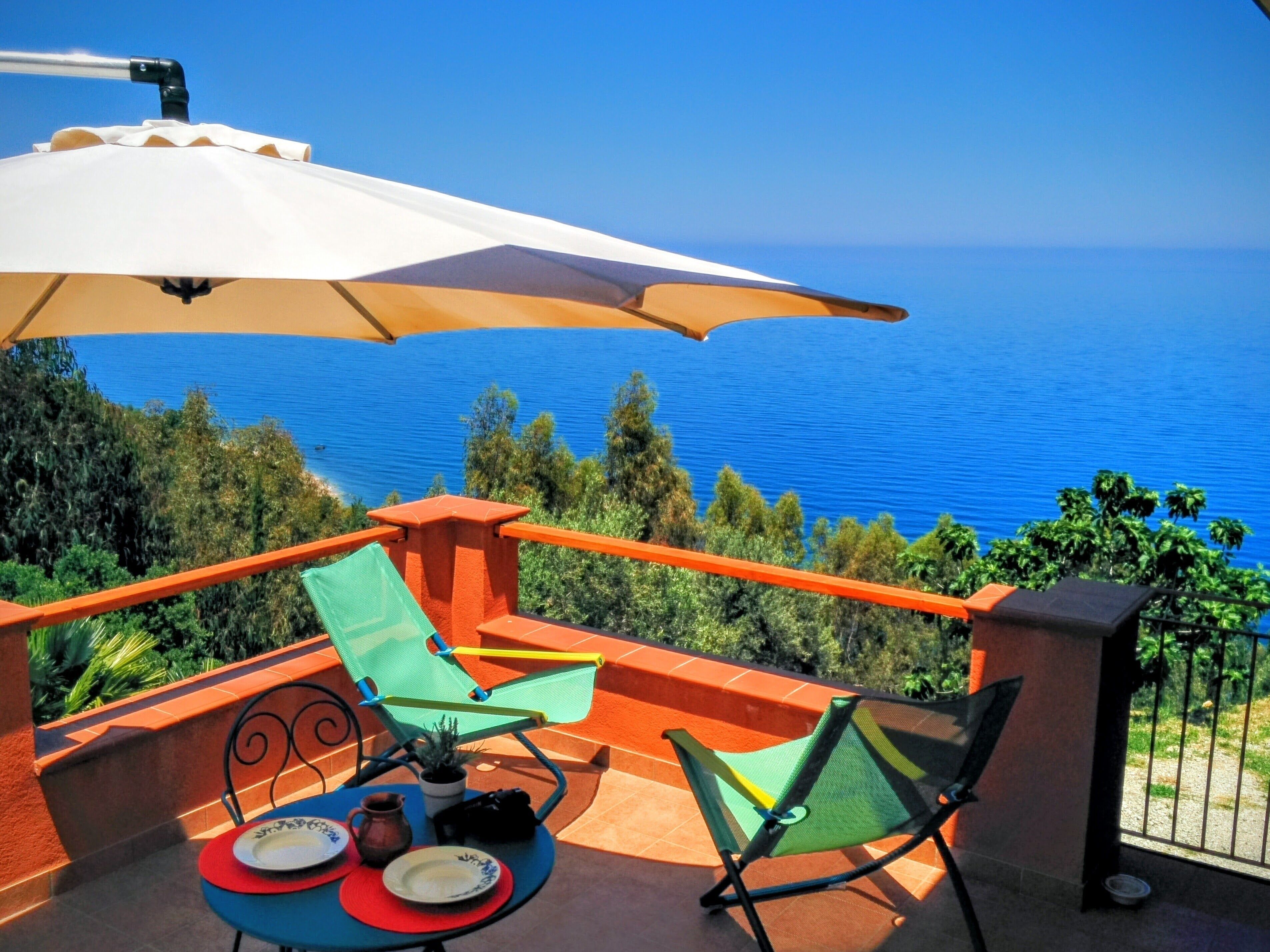 Villa Notre-Dame-de-Monts, 3 bedrooms, 8 persons in Tusa, Italy