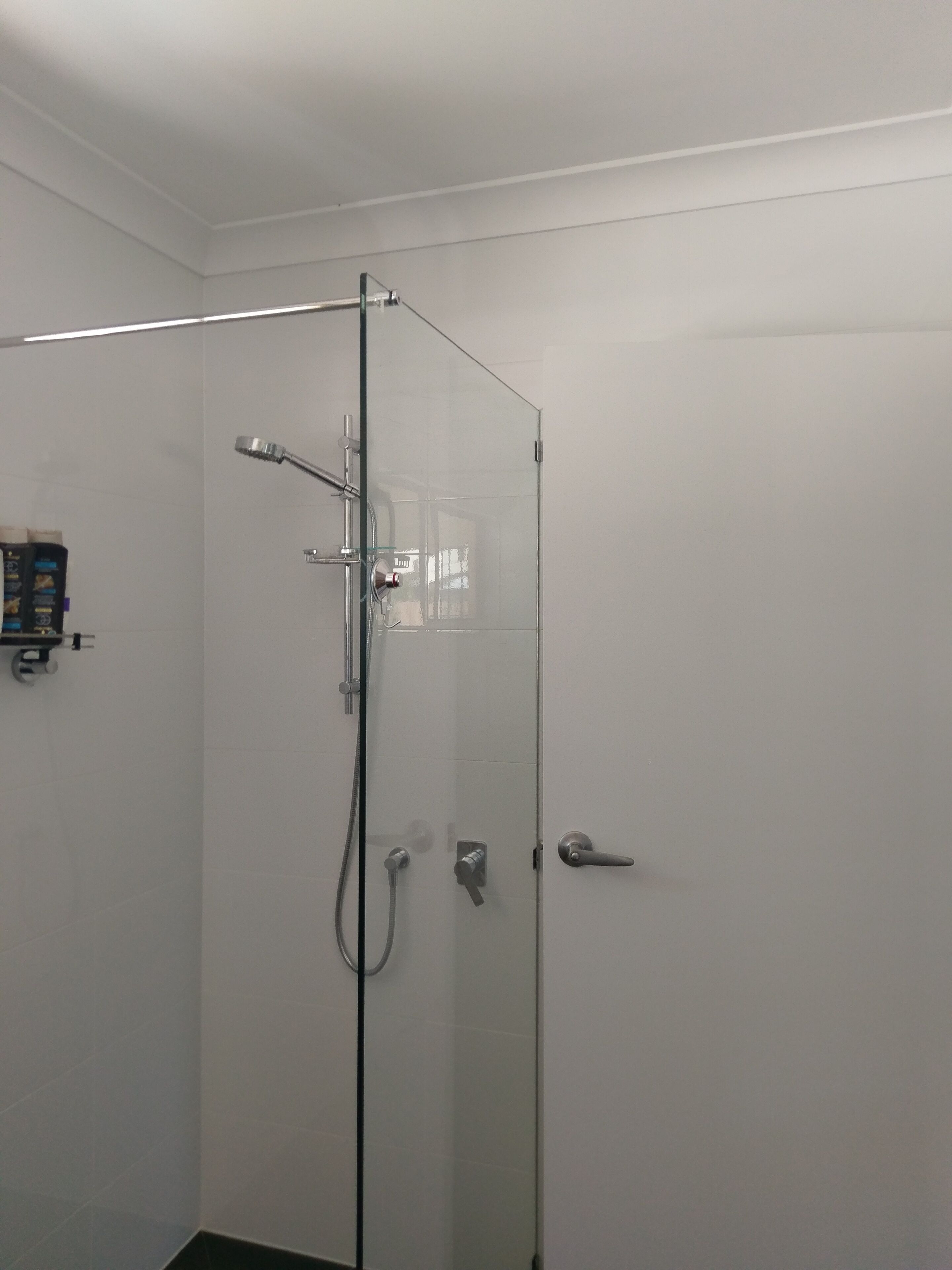 Dolphins, dugongs, migratory birds, fishing, kayaking, beach 300 mtr - Toorbul