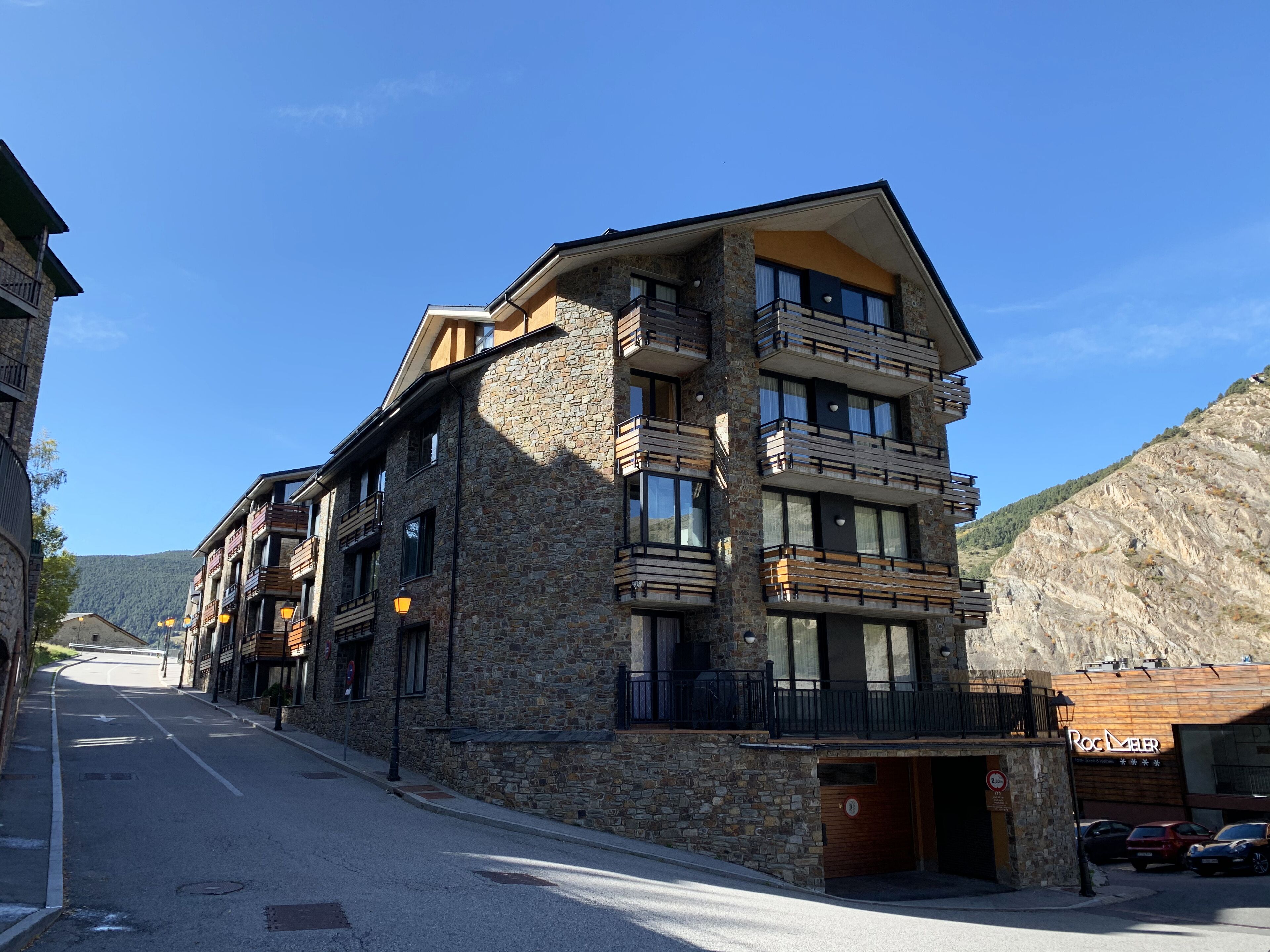 Apartamentos Canillo Ribagrossa 3000 in Canillo in Canillo, Andorra