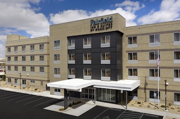 Fairfield Inn Suites By Marriott Denver Tech Center North