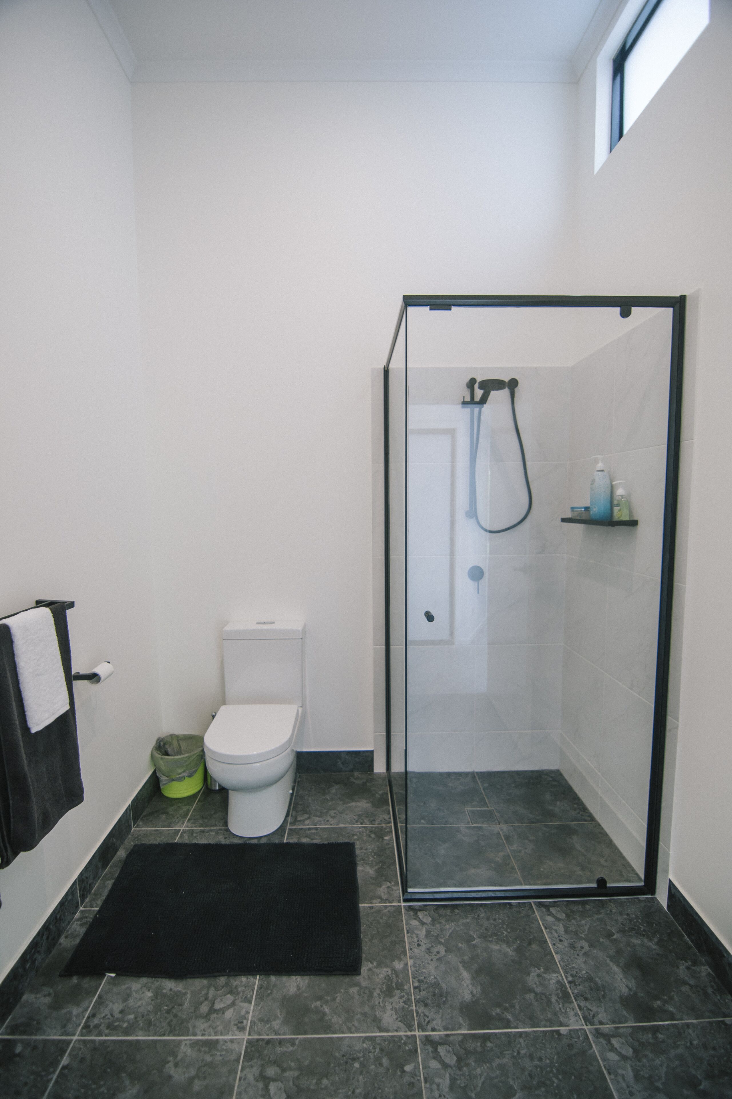 Golden Sunbird BnB - 2 Bedroom Apartment in Unique Rainforest Setting