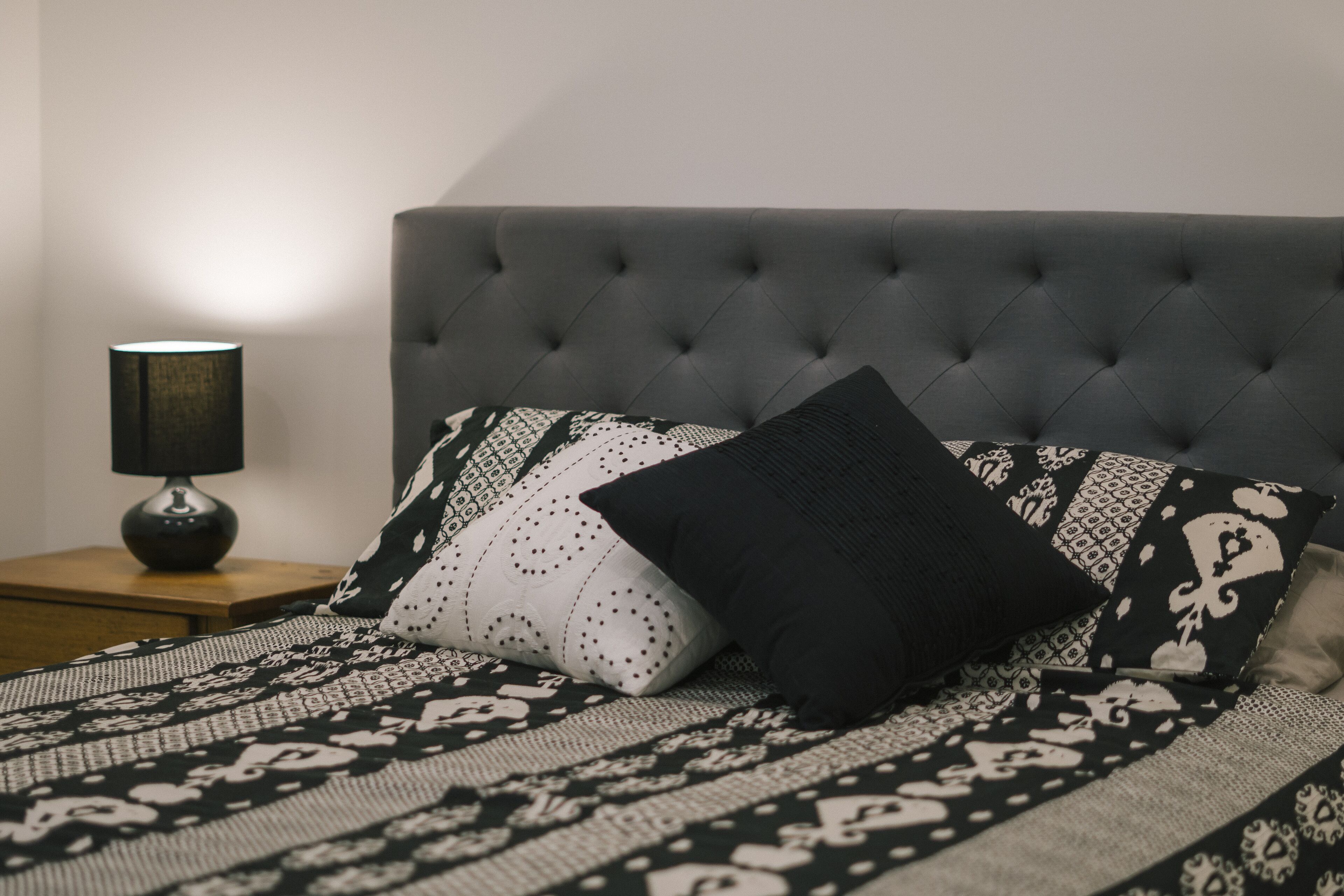 Golden Sunbird BnB - 2 Bedroom Apartment in Unique Rainforest Setting