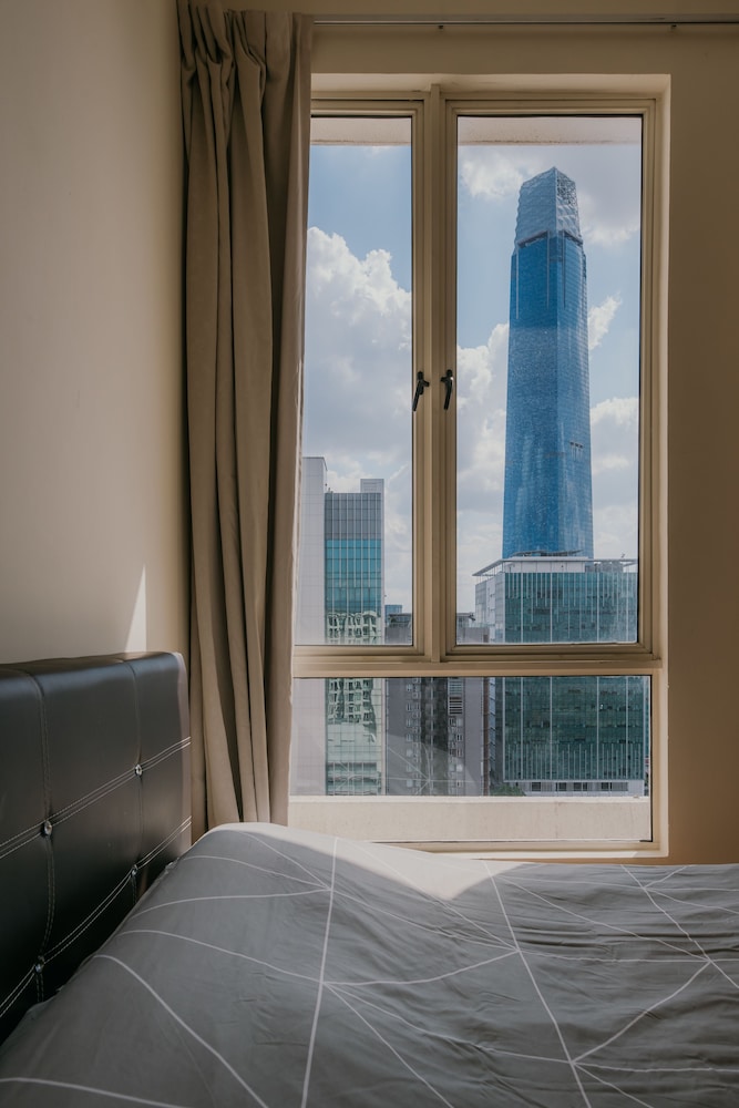 Rex Ollie 231 Tr Service Suites In Kuala Lumpur Hotel Rates Reviews On Orbitz