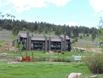 Beaver Meadows Resort Ranch Reviews Photos Rates Ebookers Com