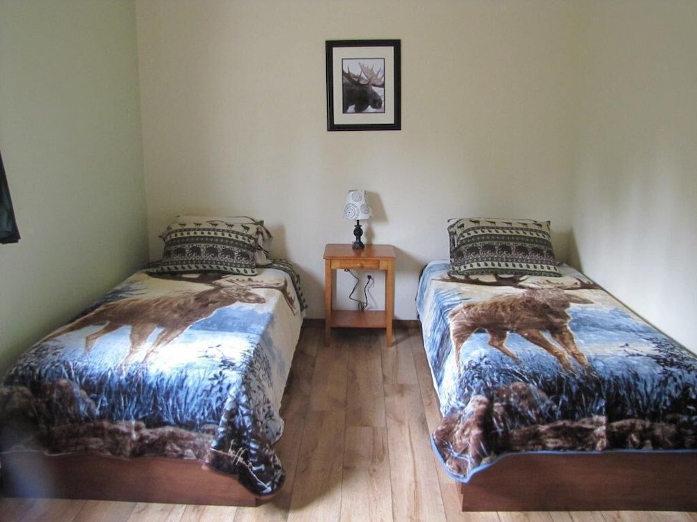 Alaska Moose and Spruce Lodges and Lodges Ridgeway Vrbo