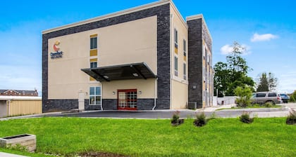 Comfort Inn & Suites Harrisburg - Hershey West