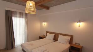 1 bedroom, in-room safe, individually decorated, individually furnished