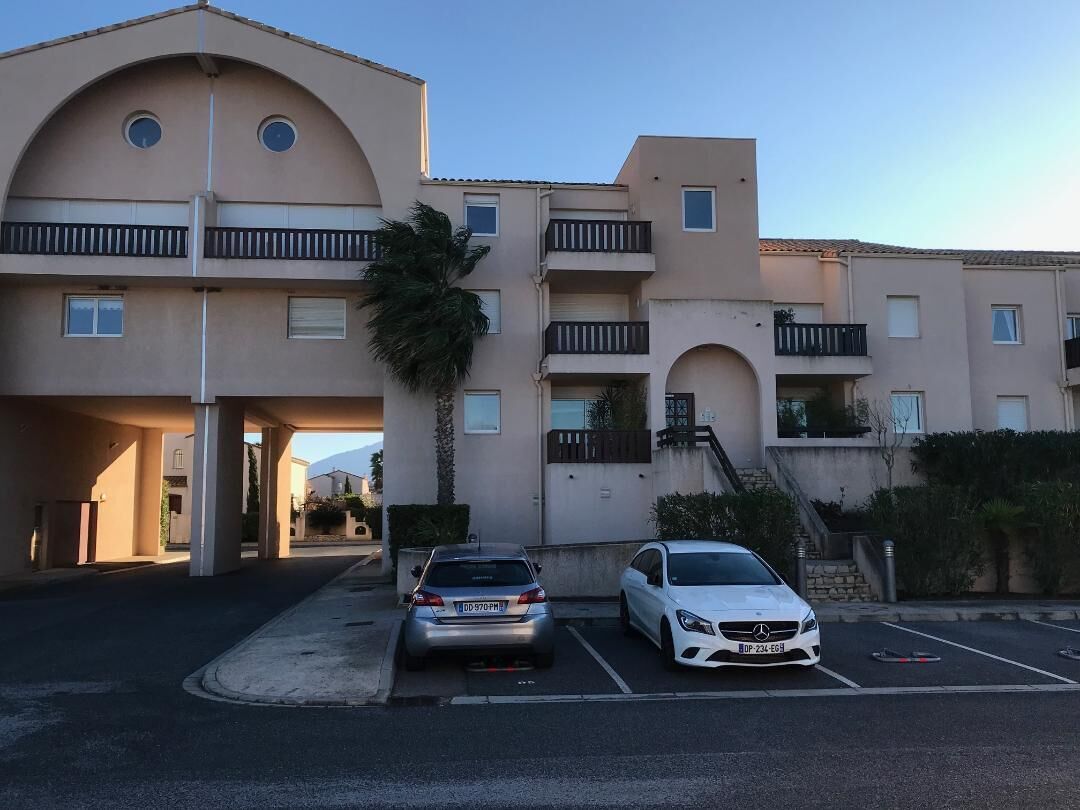 Apartment Near the sea in a Protected Residence With Swimming Pool in Saint-Cyprien in Saint Cyprien, France