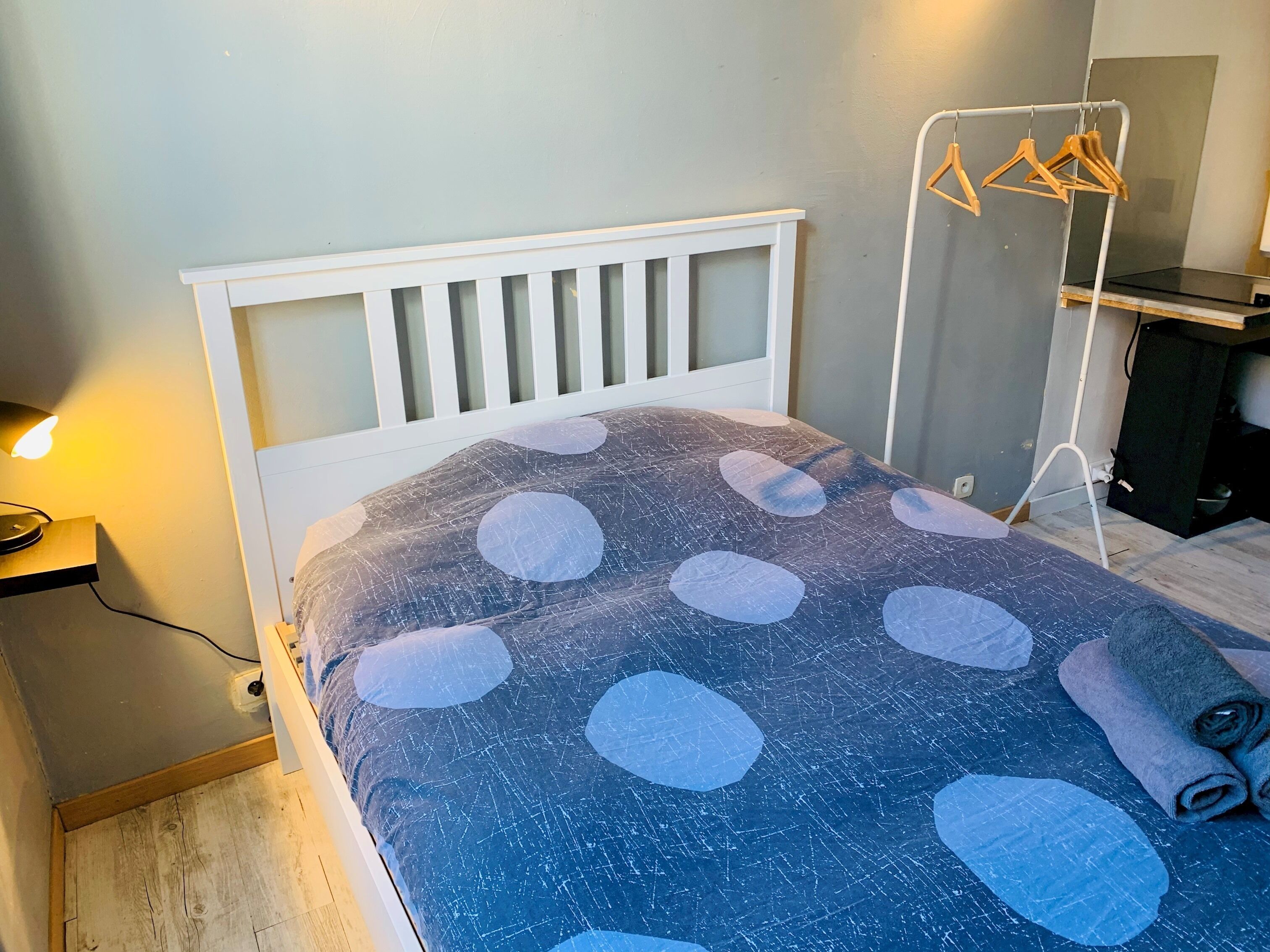 Mirabeau Studio One Bedroom Apartment Sleeps 2 In Aix En Provence Expedia