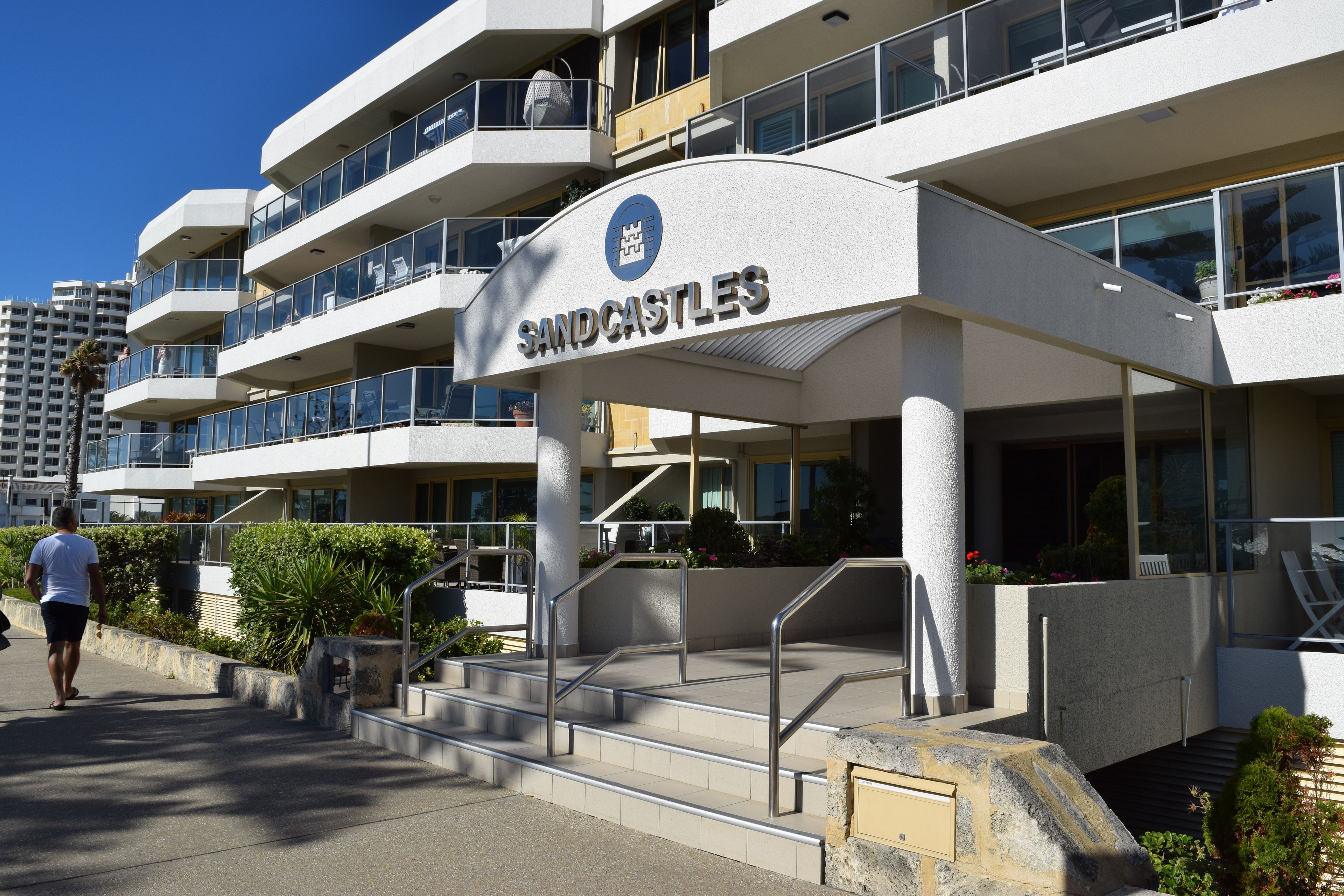 Sandcastles at the Beach - Outstanding Location