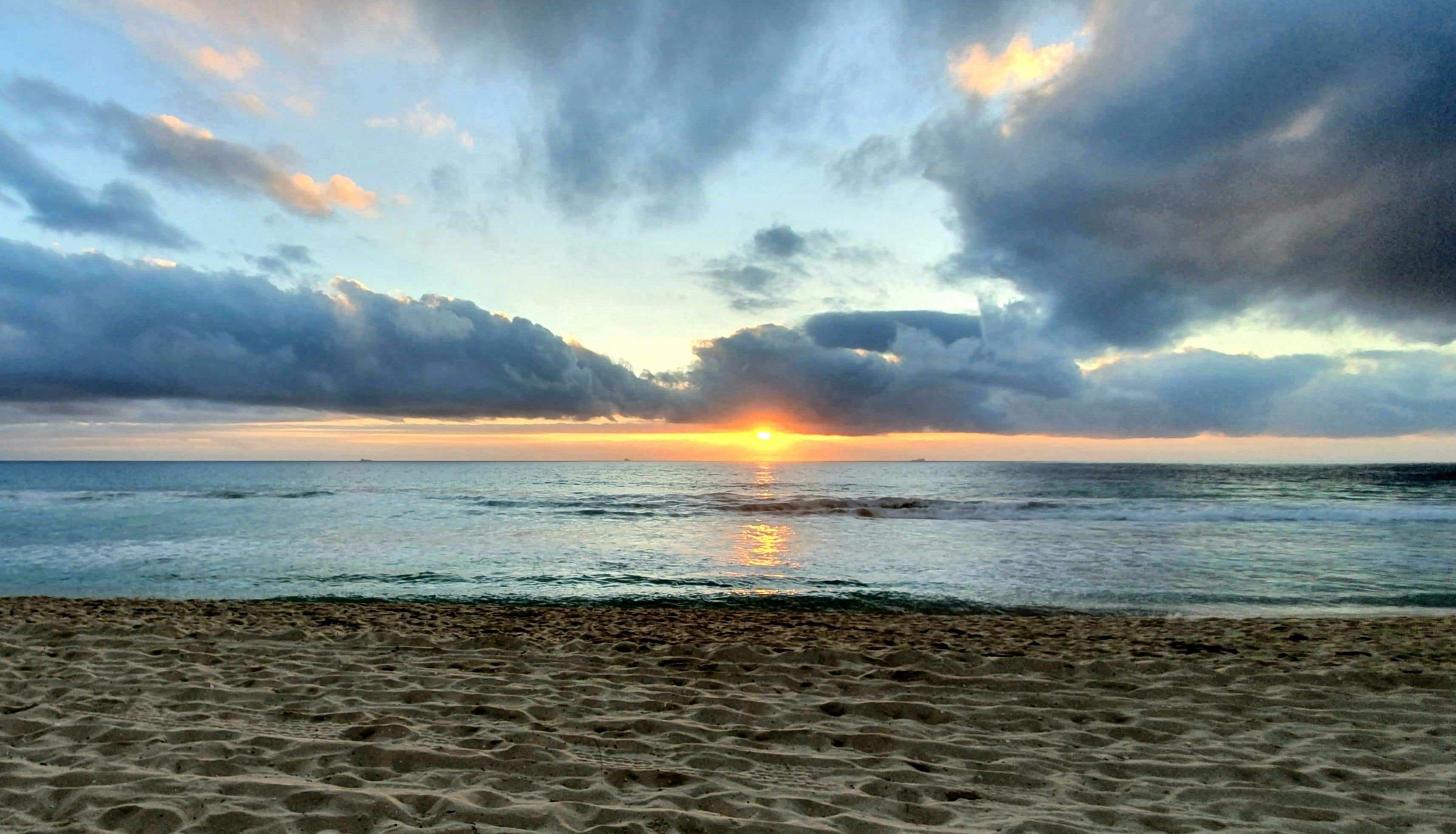 Sandcastles at the Beach - Outstanding Location