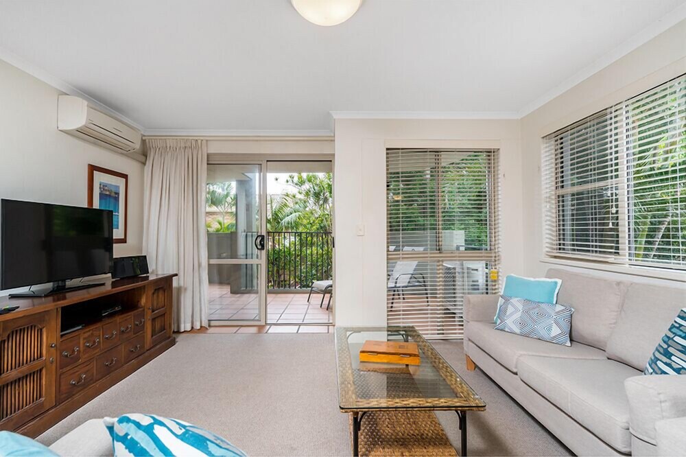 Fantastic family friendly apartments near Clarkes Beach Deals