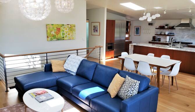 New Contemporary Luxury Home With Large Backyard Near Water And