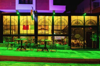 Mic Royal Hotel Deals Reviews Konyaalti Tur Wotif